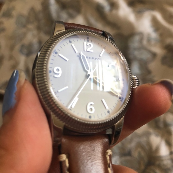 Authentic Burberry Womens Leather Watch